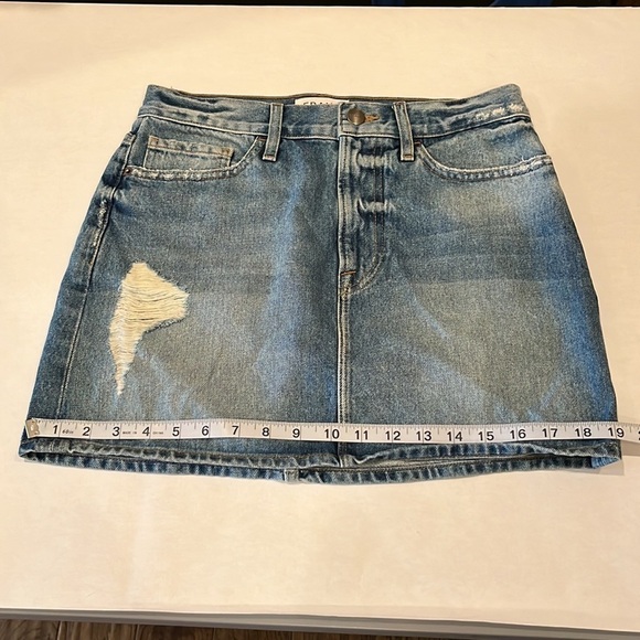 Frame Denim Deaneville Le Mini Skirt Size 27 - Picture 5 of 16